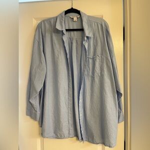 Old Navy “The Boyfriend Shirt” Button Down